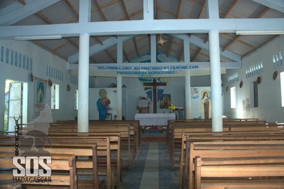 La petite église de l'Ile aux Nattes